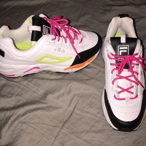 Fila Disruptor 2 X Ray Tracer NWOT
